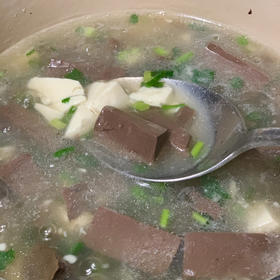鸭血豆腐汤
