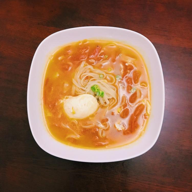 西红柿热汤面【家乡味系列】