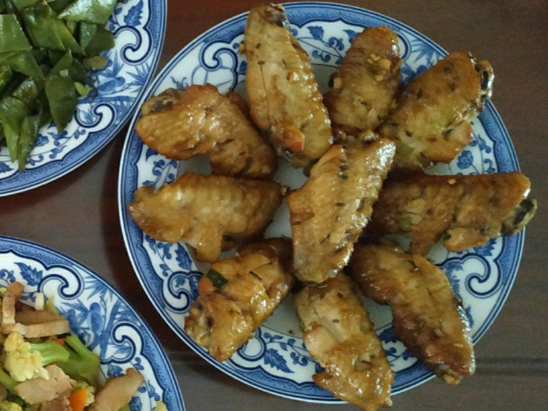 媲美烧烤店的烤鸡翅（烤箱版）