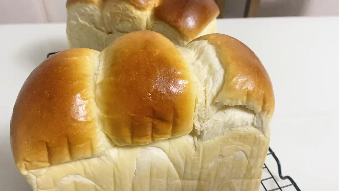 适合冬天制作的 100%中种嫩白牛奶吐司