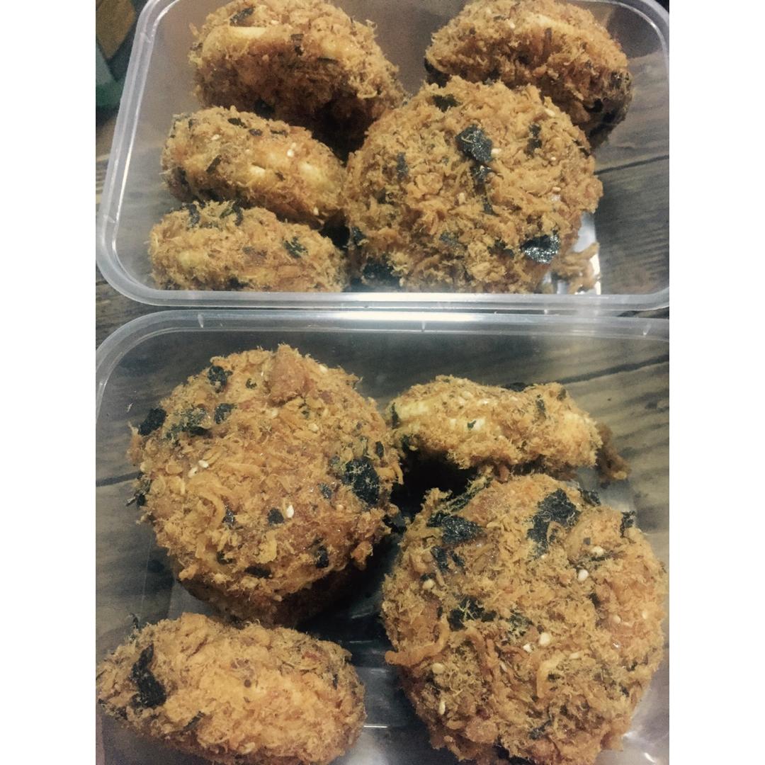 海苔肉松蛋糕