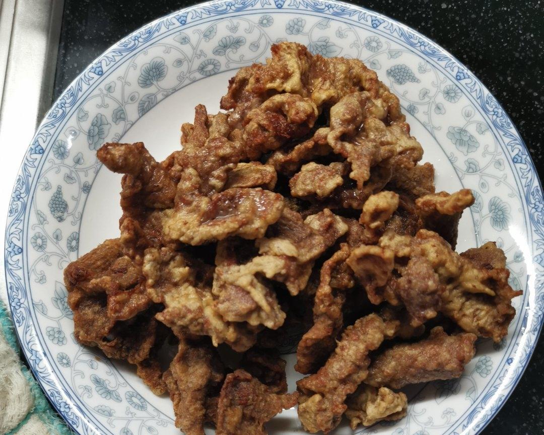 软炸牛里脊的做法