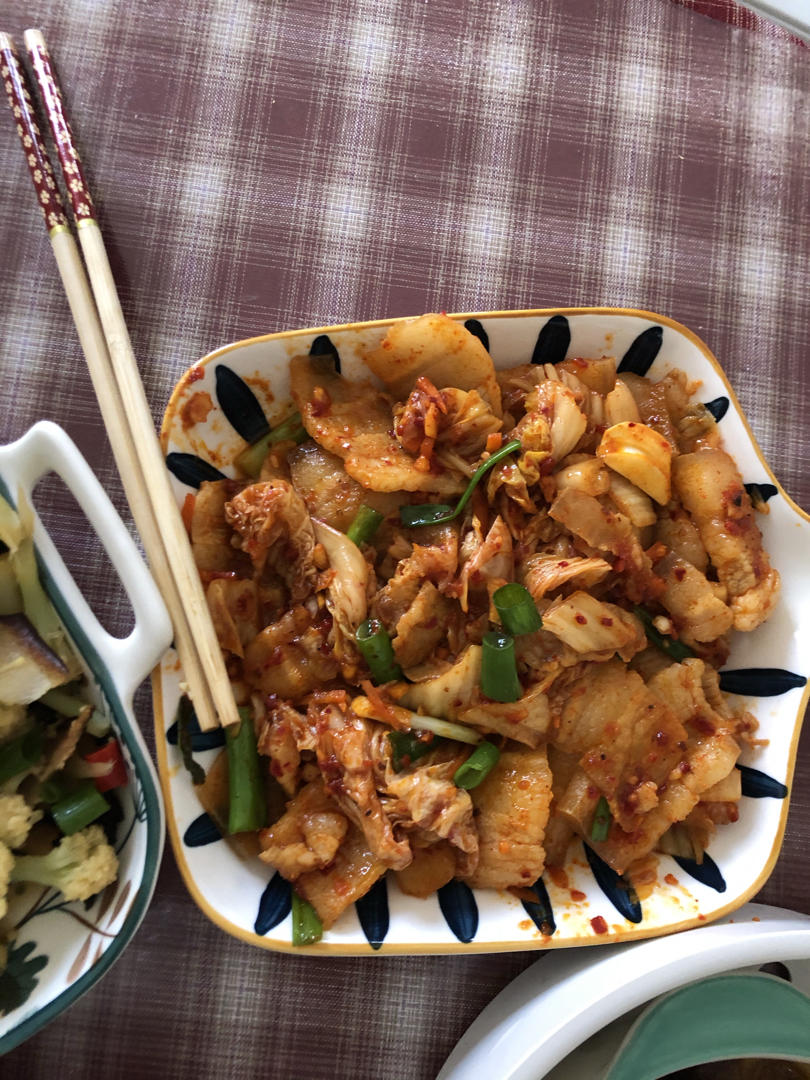 秘制泡菜炒五花肉