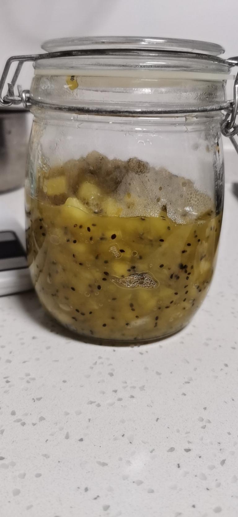 孩子最爱的猕猴桃酱，早餐绝配的做法