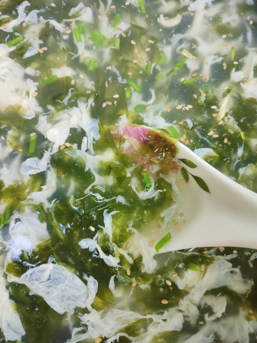 最鲜美好喝的「紫菜蛋花汤」