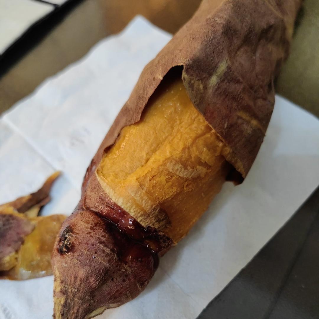 【糯唧唧的烤红薯】糖油四溢皮肉分离外糯里嫩吸溜着吃！