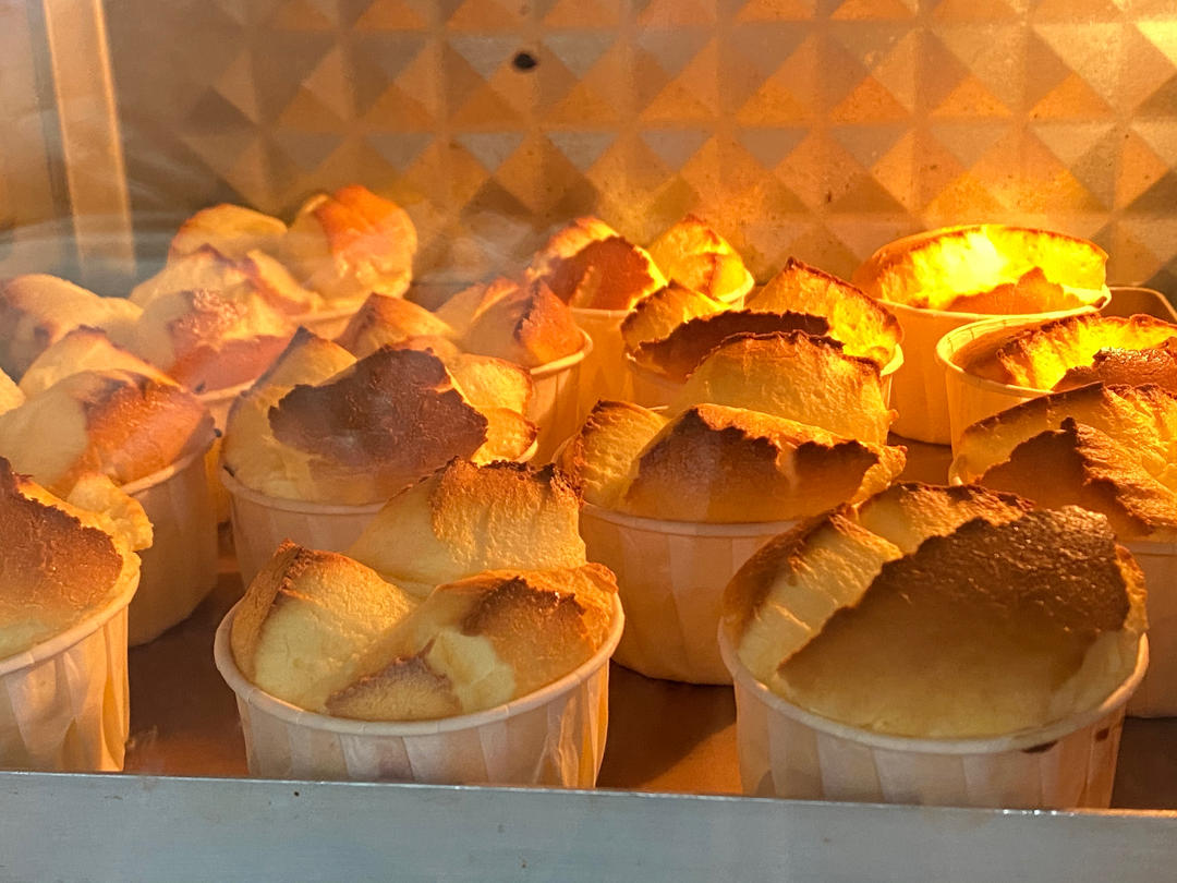 轻口感巴斯克蛋糕