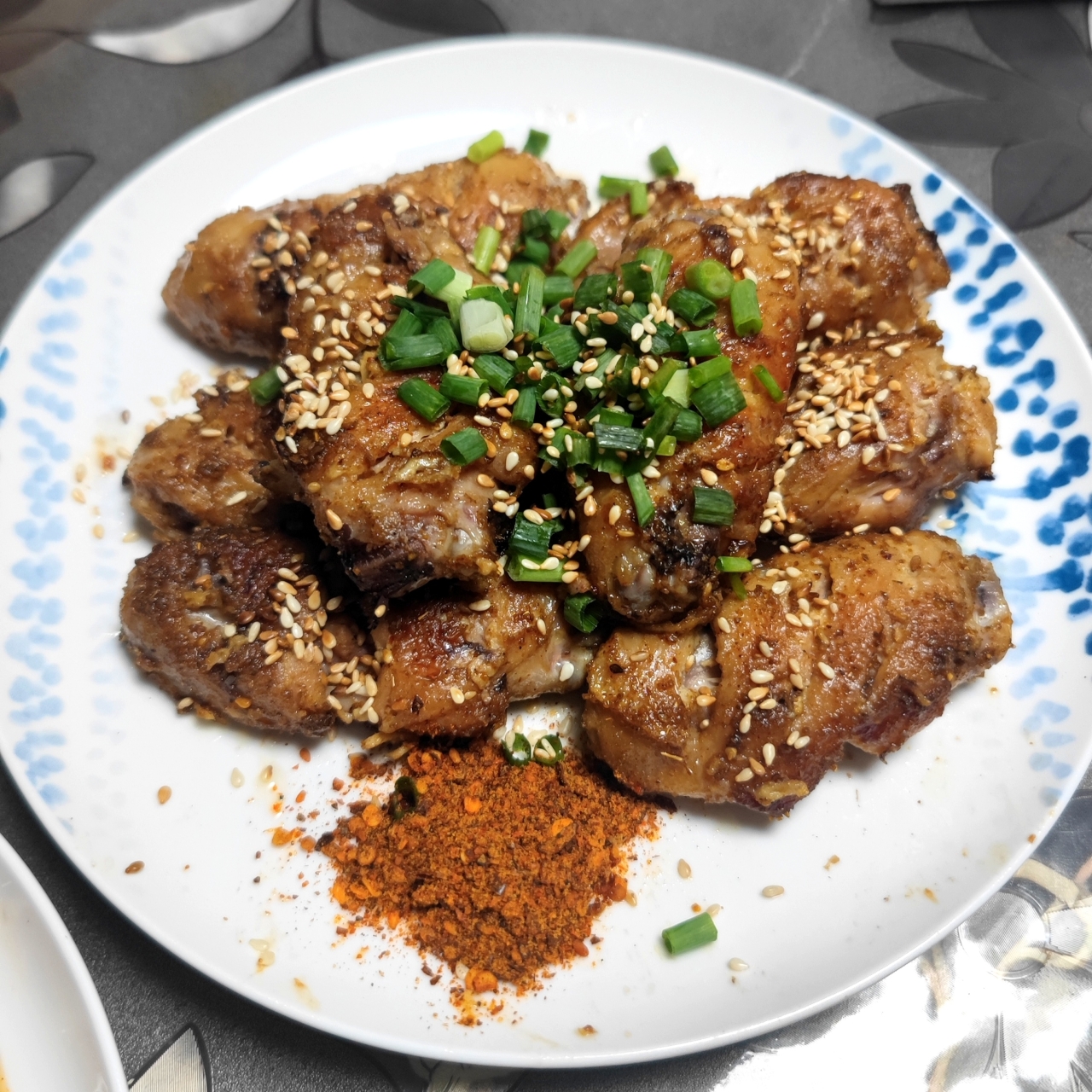 巨巨巨好吃的椒盐鸡翅～酥脆多汁