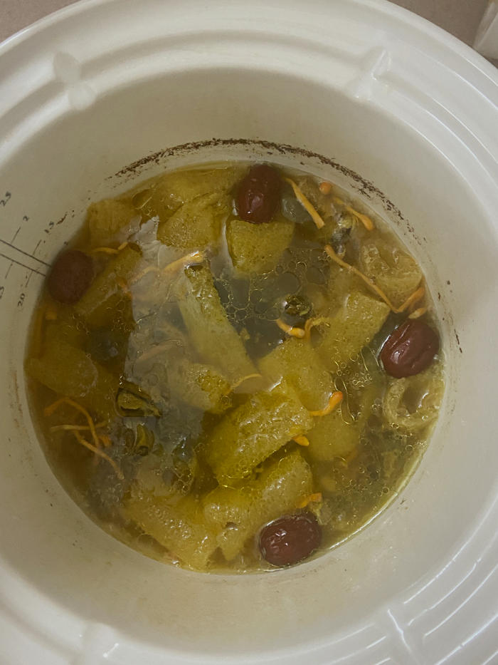 虫草花竹荪炖鸡汤