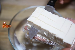 海参南瓜豆腐煲的做法 步骤11