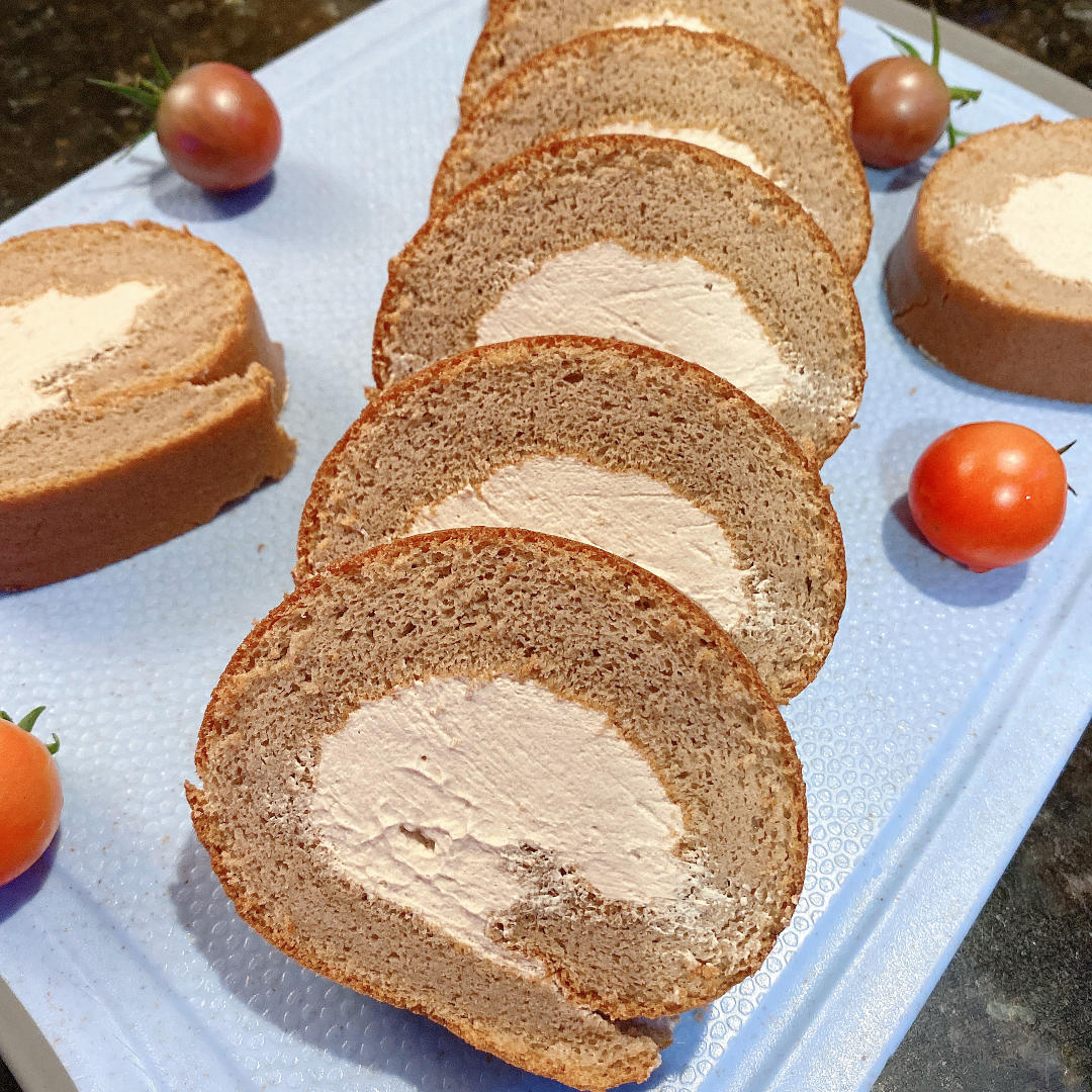 蛋糕卷这样做‼️不掉皮不开裂（小视频食谱）