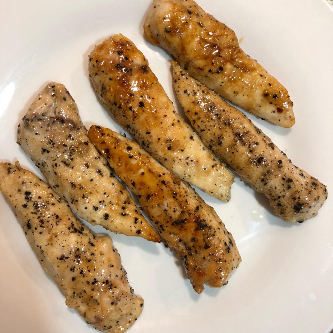 酷炫屌炸天好吃的煎鸡胸肉（香蒜蜂蜜煎鸡胸肉）