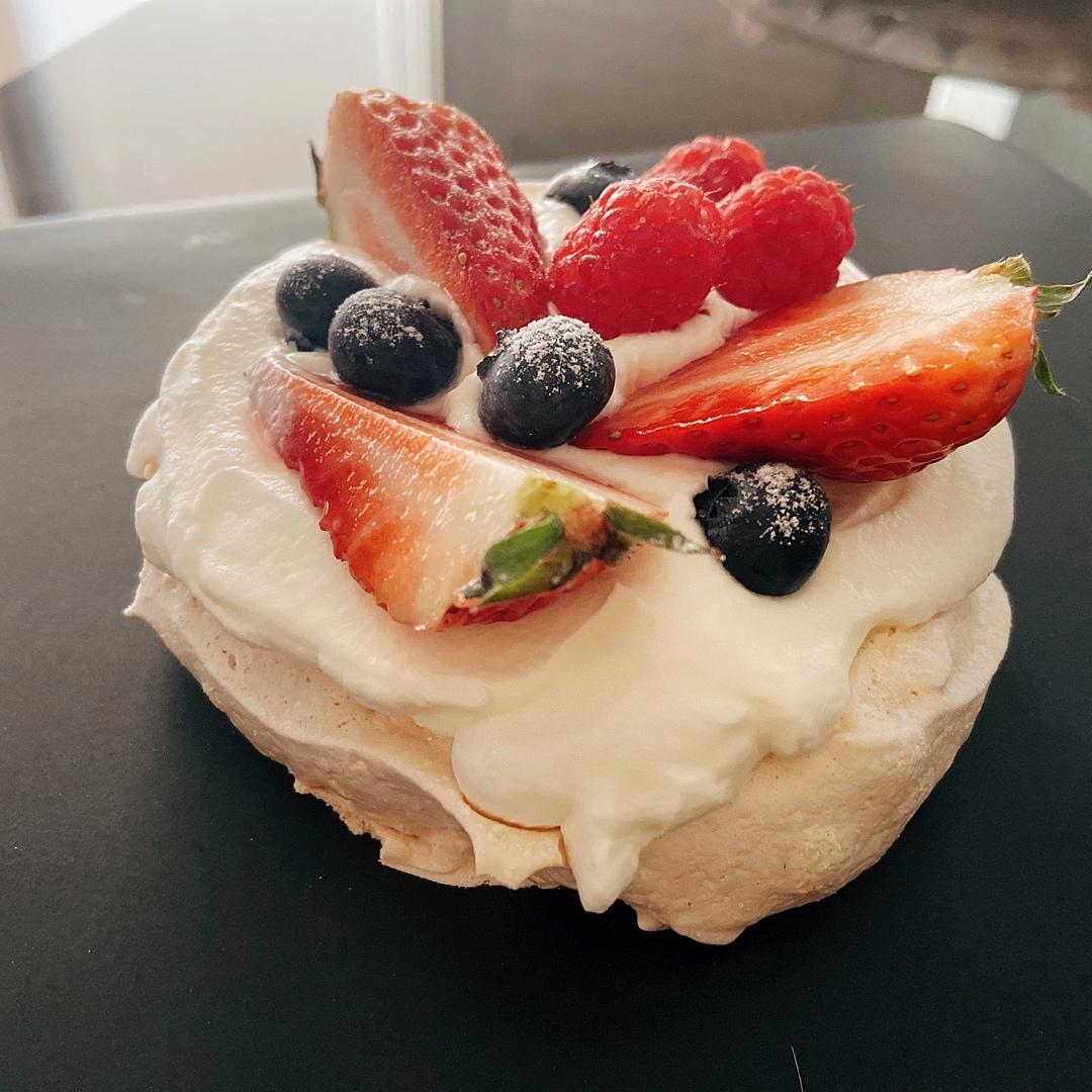 Pavlova帕芙洛娃蛋糕