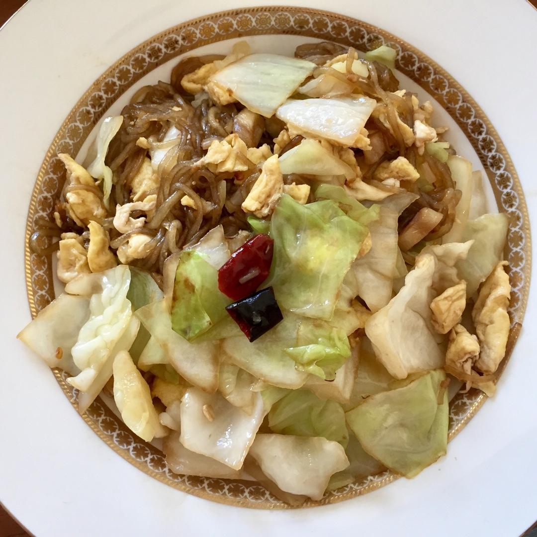 包菜粉丝炒鸡蛋