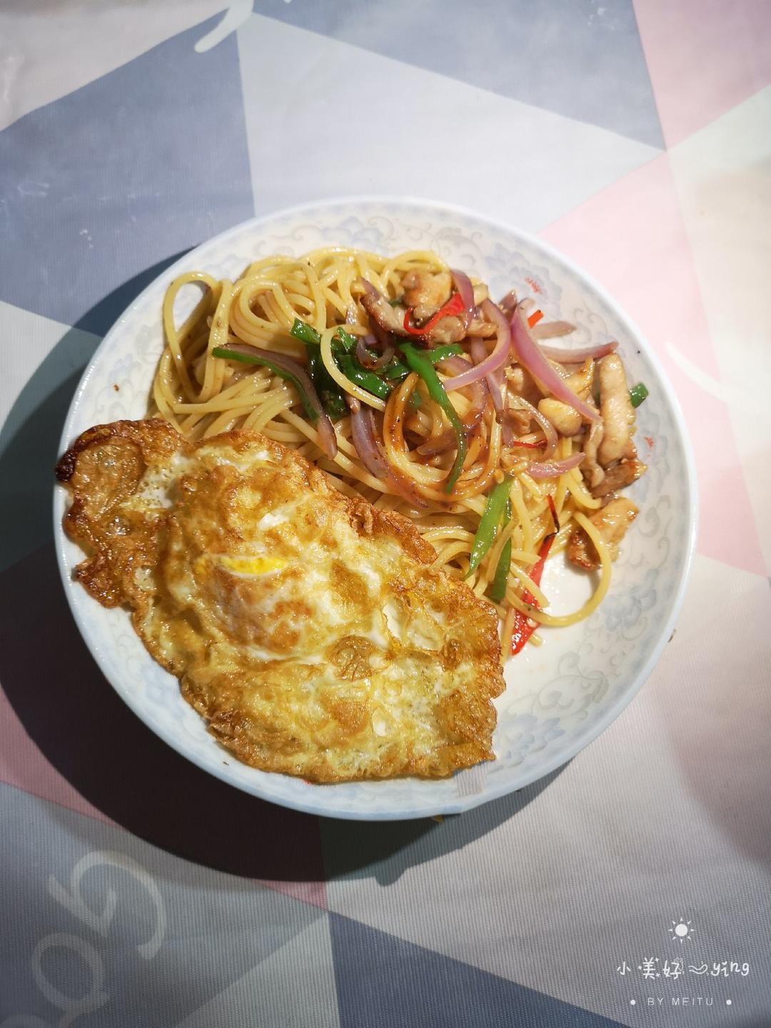 比餐厅好吃的黑椒牛柳意面🍝零失败简单教程