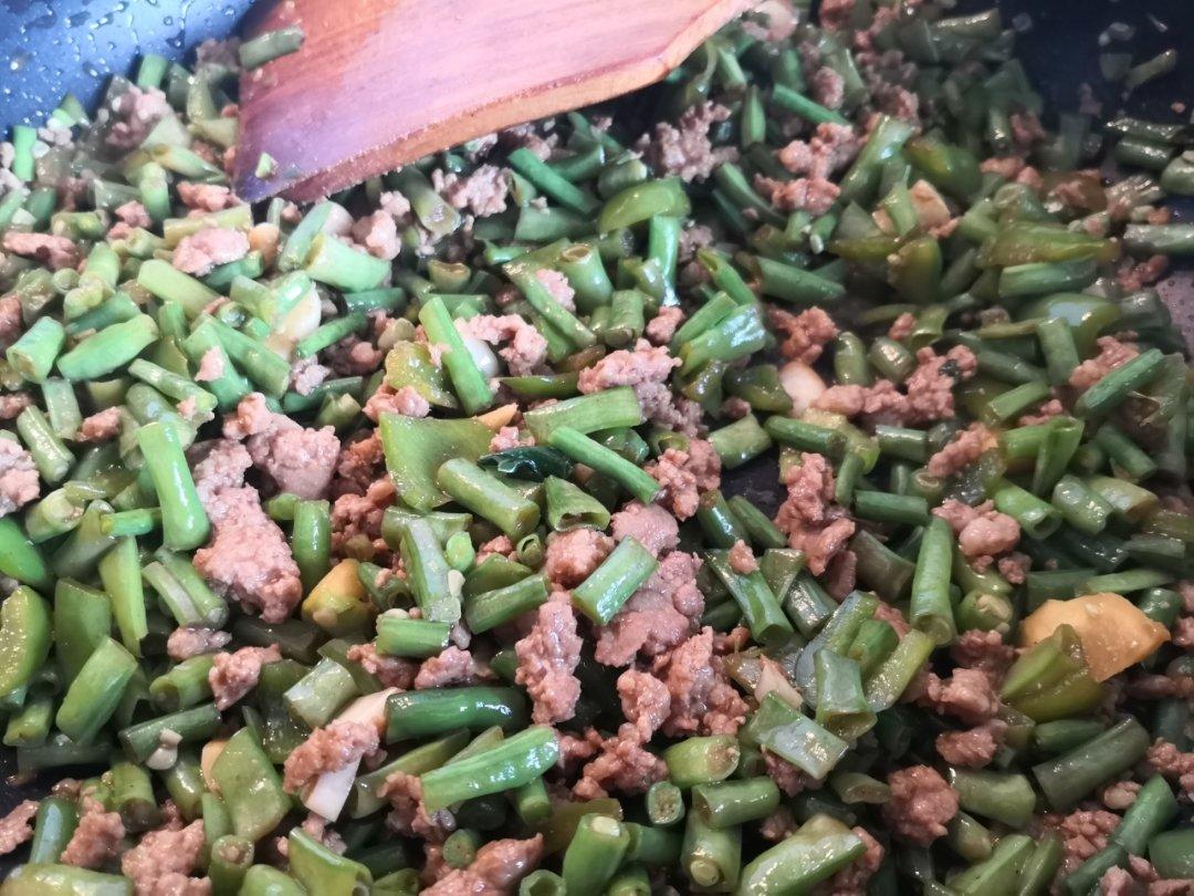 豆角炒肉