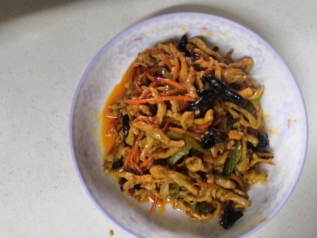 看了就会做的超级下饭菜～鱼香肉丝