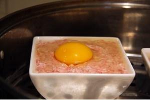 蛋蒸肉的做法 步骤5