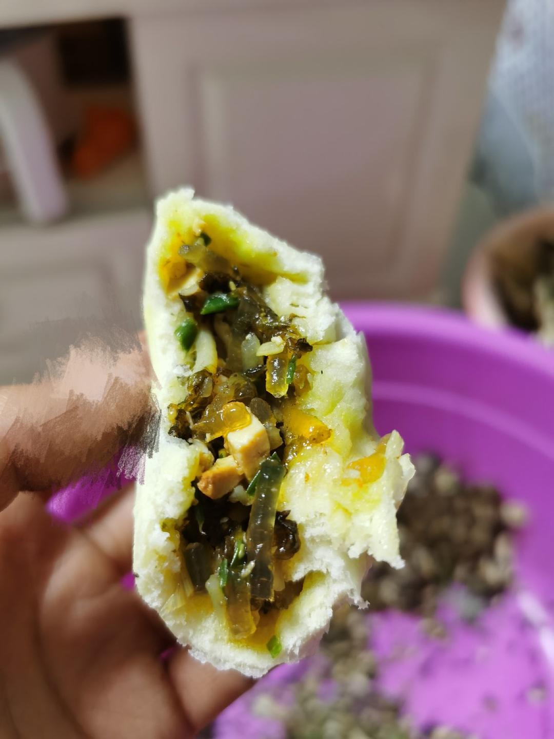 谁家公子温润如玉做的地皮菜包子