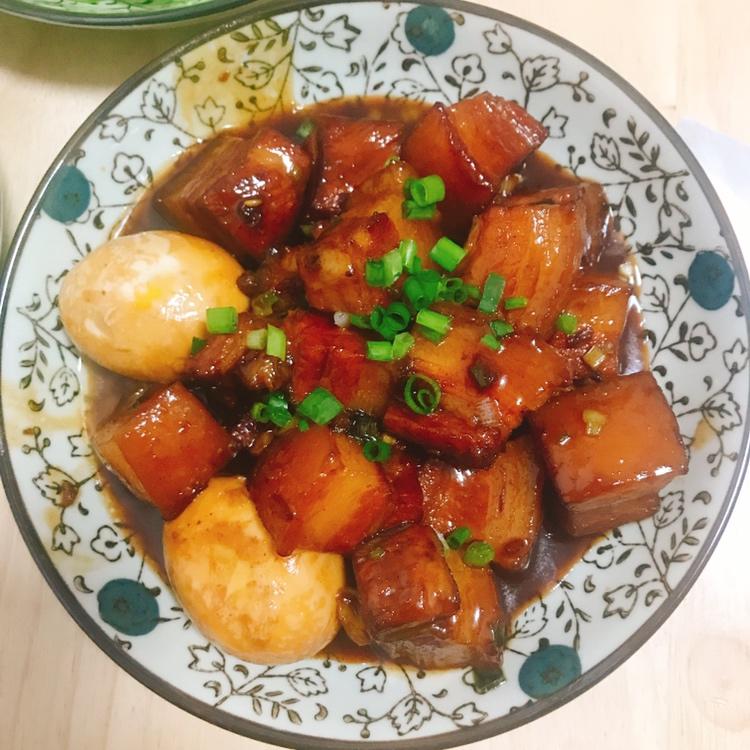 厨师长教你：“红烧肉”的家常做法，肉香四溢肥而不腻