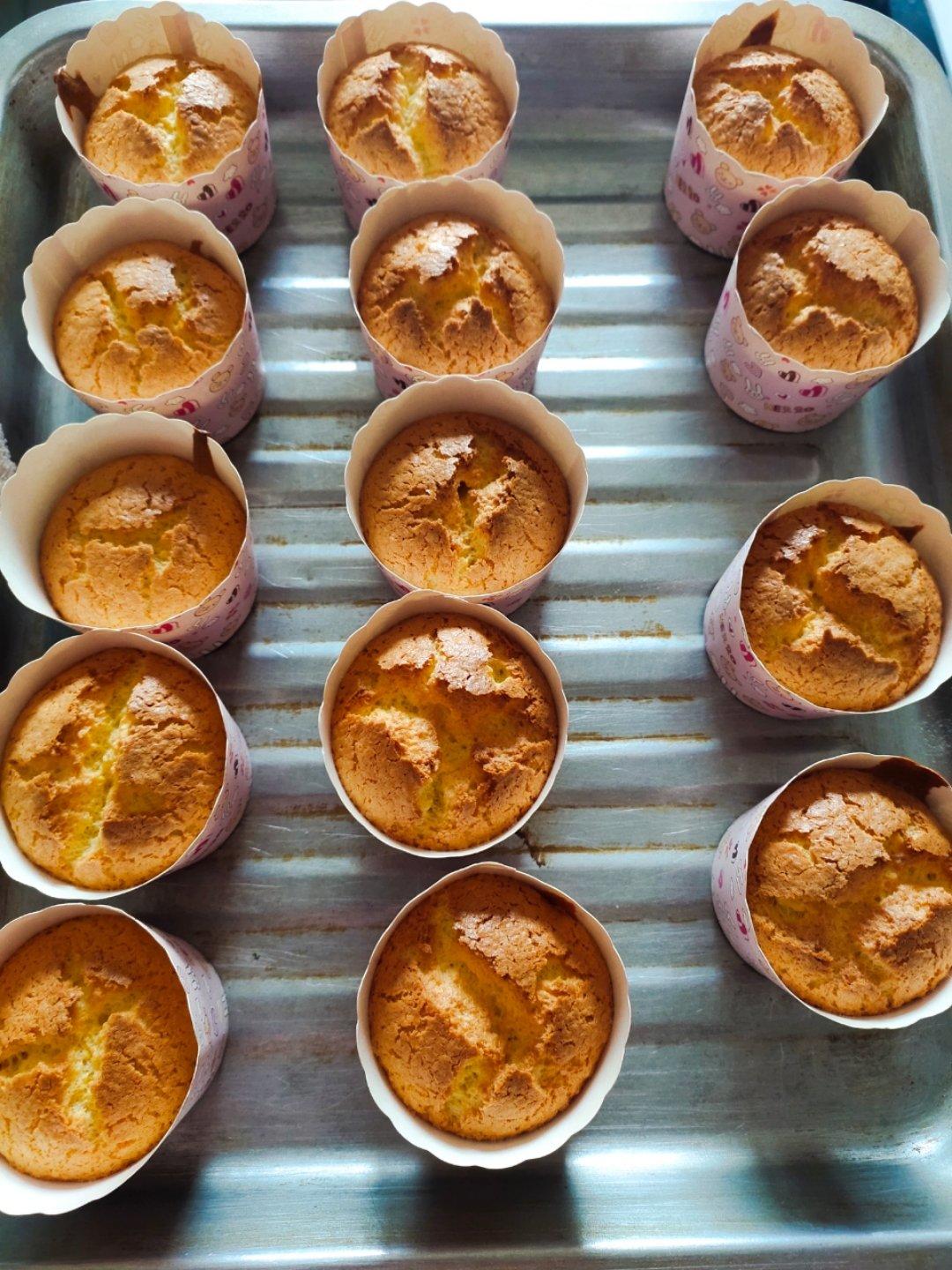 ‼️松软椰蓉纸杯蛋糕㊙️快手简单人人会做