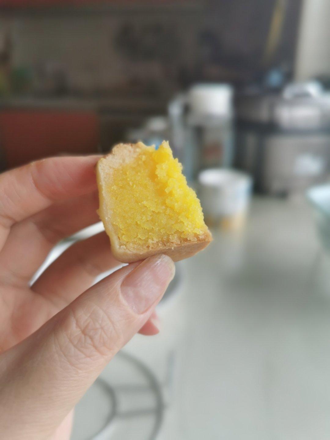 金沙奶黄月饼