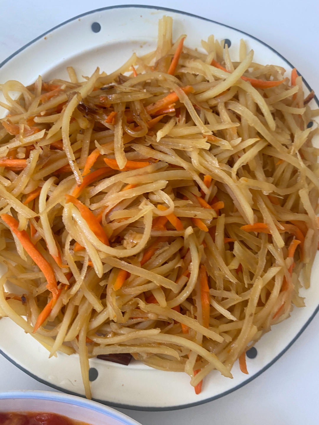 炒胡萝卜土豆丝