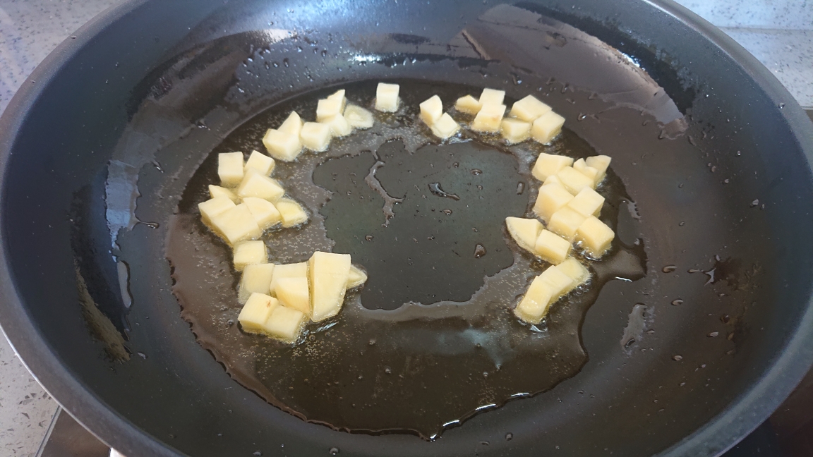 土豆丁豆角焖面的做法 步骤5
