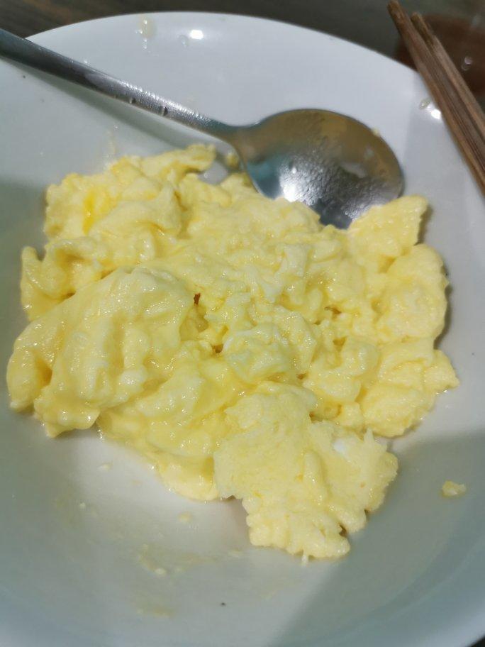 牛奶炒鸡蛋