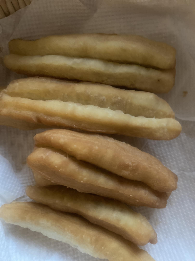 蓬松酥脆，个个空心[最完美的炸油条]