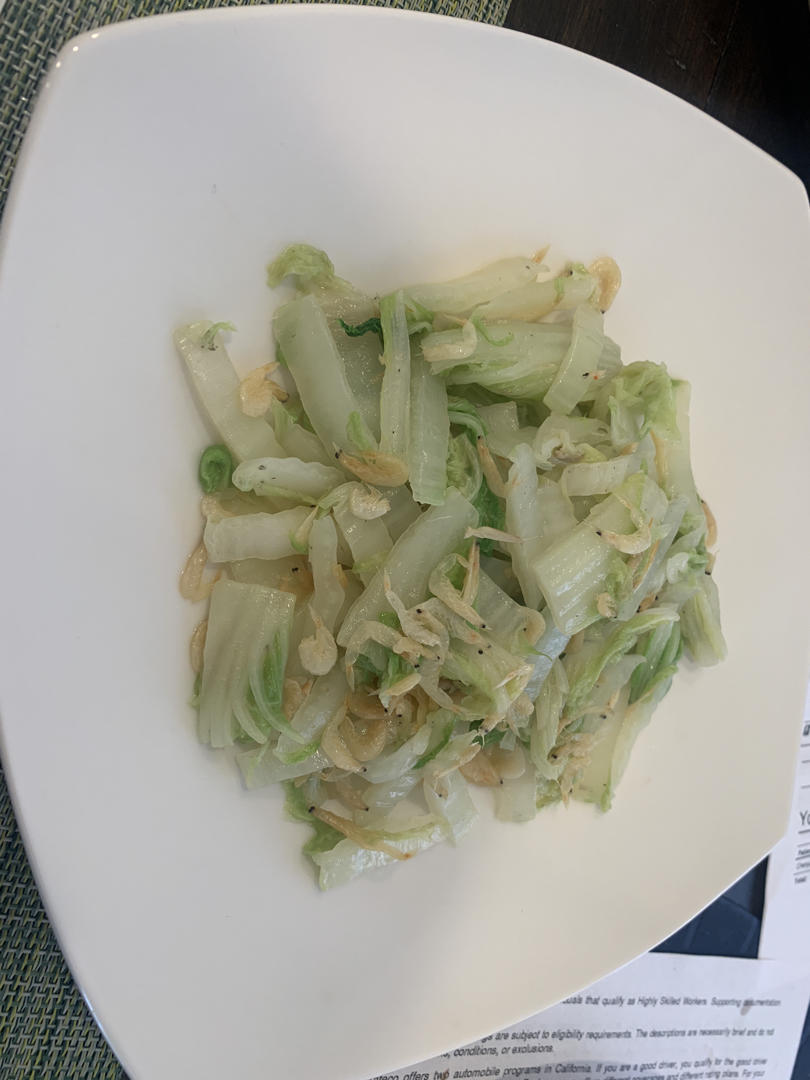 虾皮炒白菜，鲜的很啊