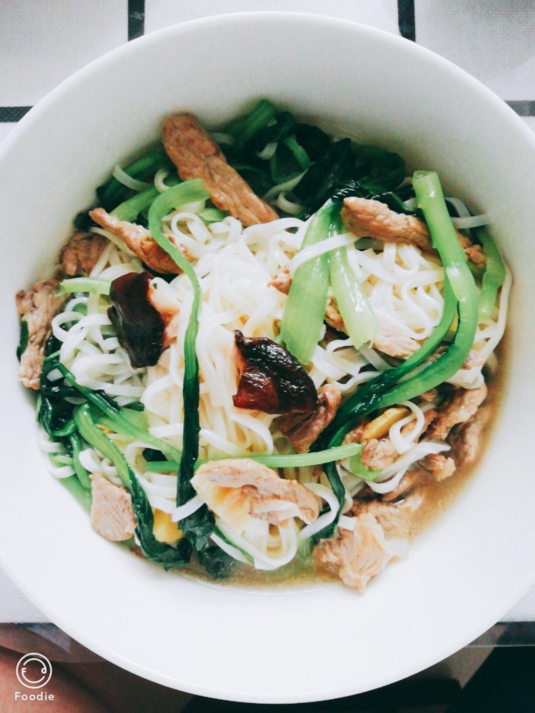 快手油菜香菇面