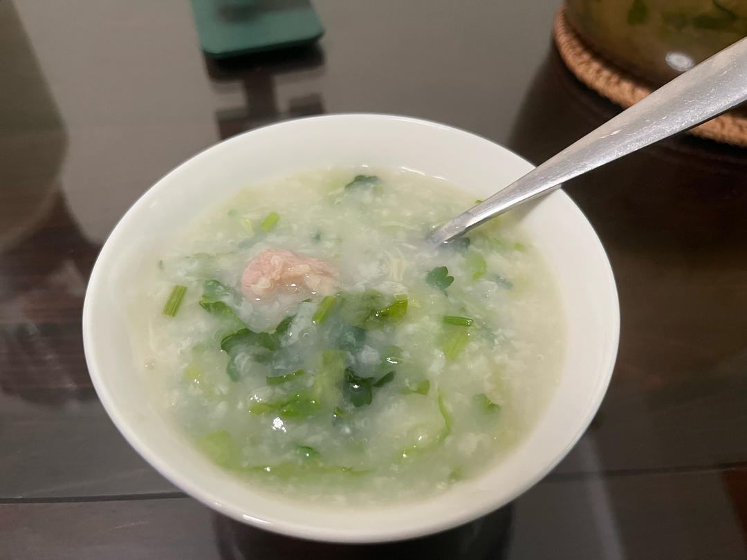 嫩滑青菜瘦肉粥