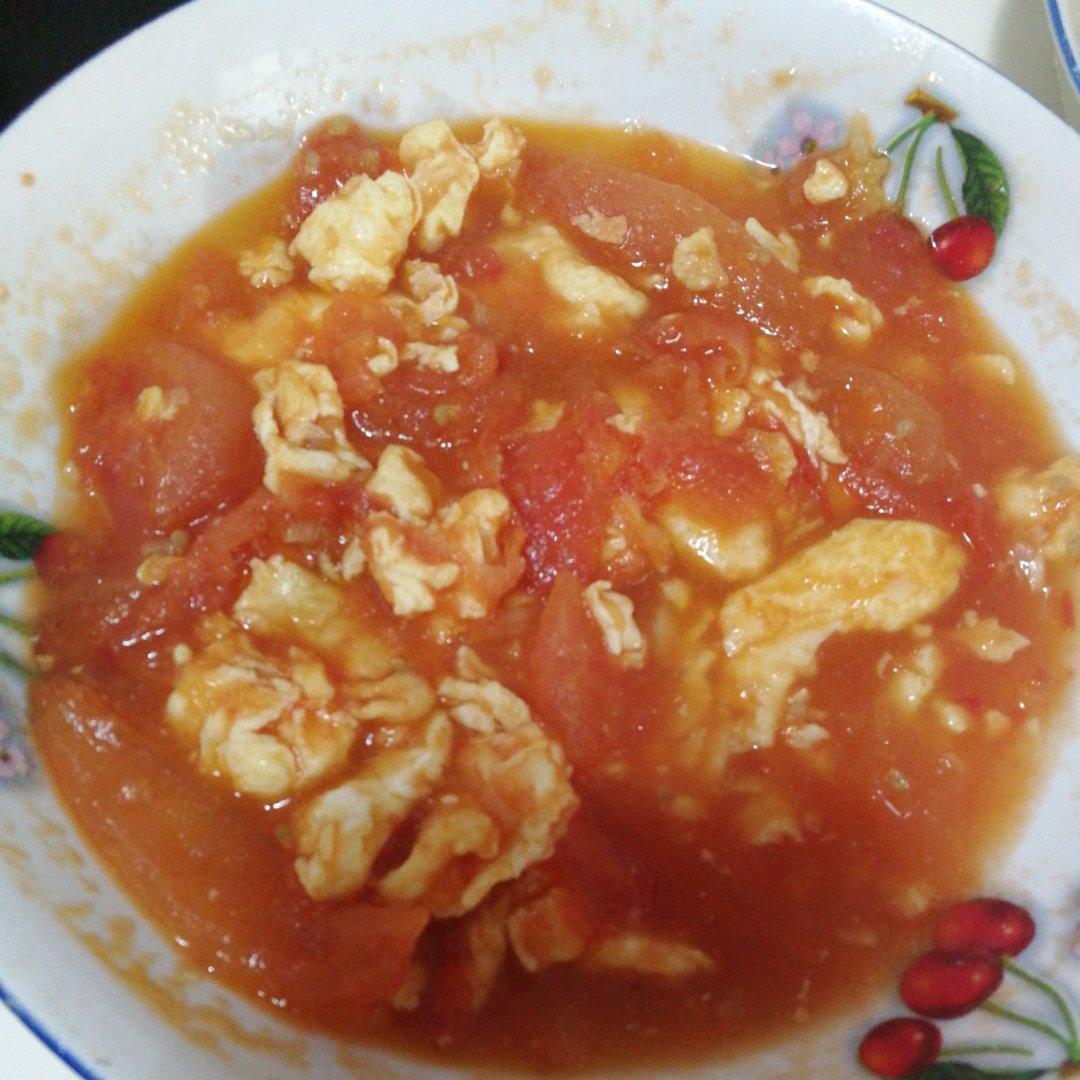 番茄炒鸡蛋（超浓的番茄味）