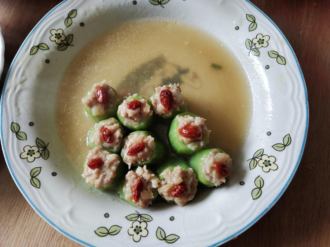 丝瓜酿肉丸