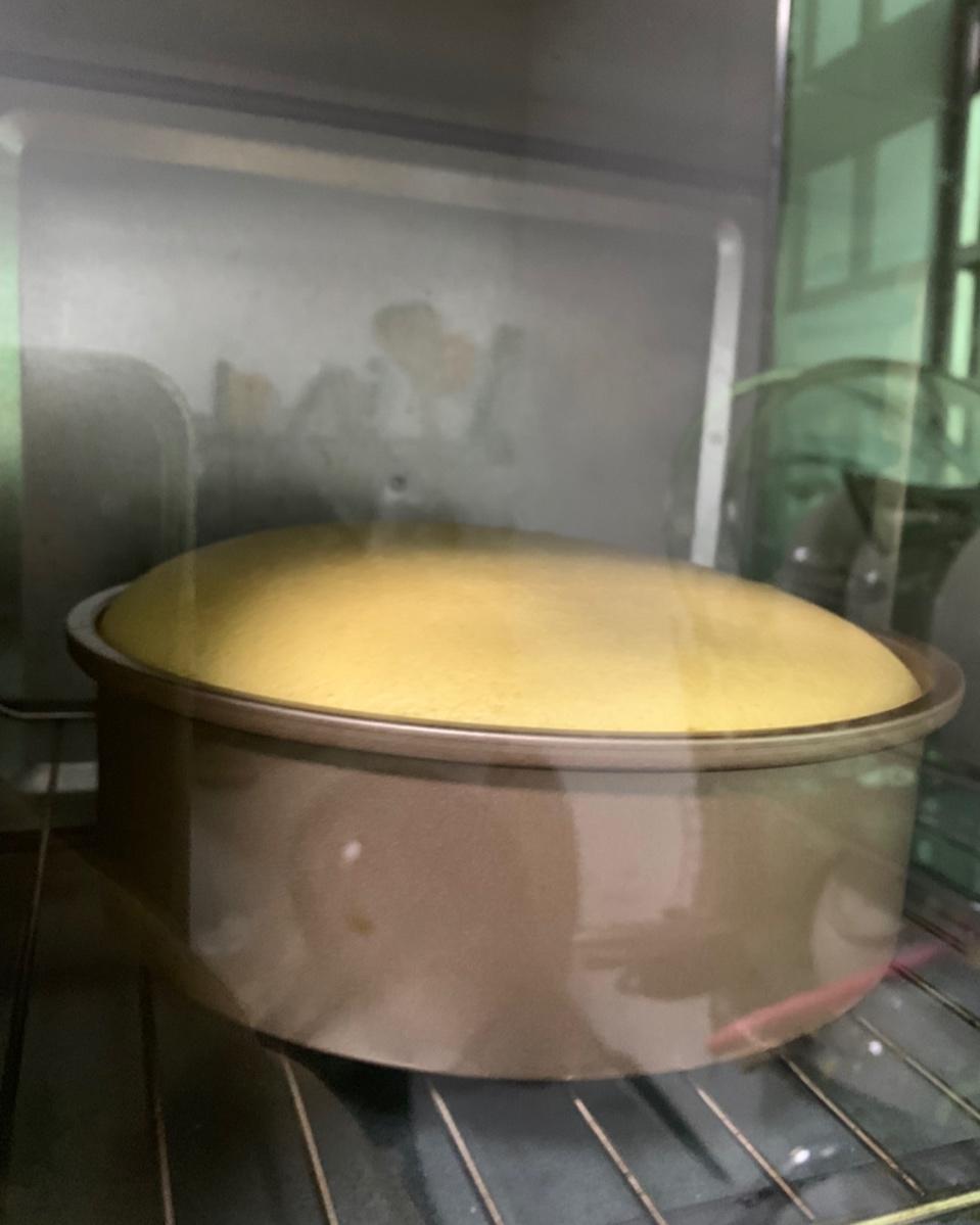 视频菜谱:原味戚风蛋糕8寸戚风蛋糕不裂