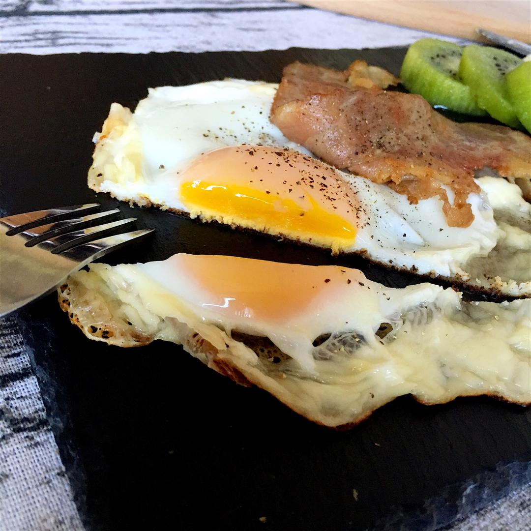 培根香酥奶酪煎蛋