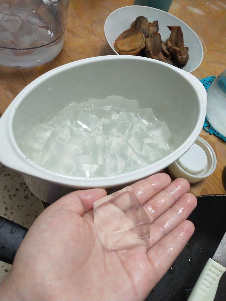 夏日の白凉粉【水】
