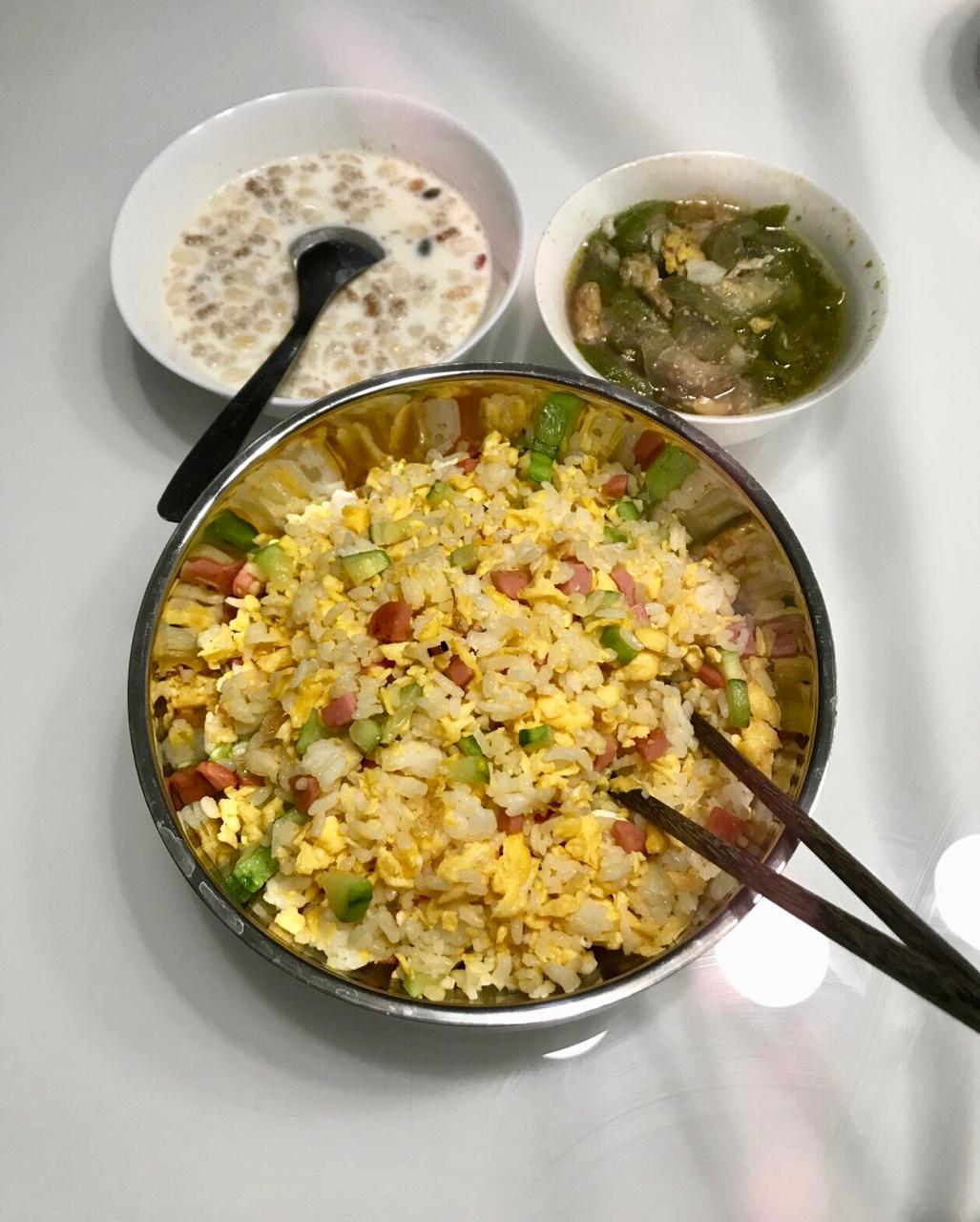 家常蛋炒饭
