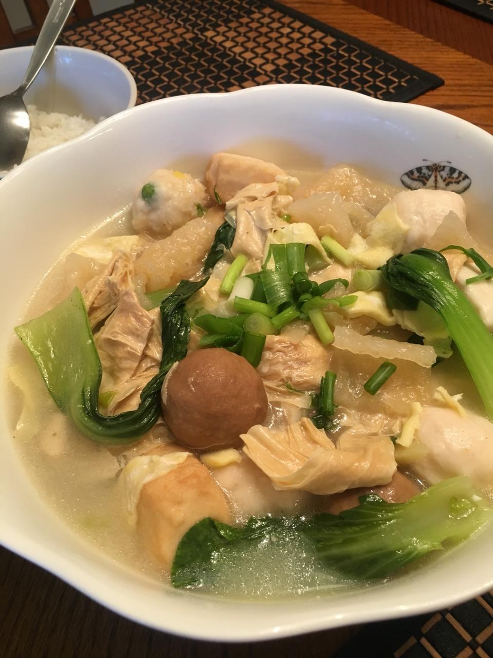 肖战的摘星兔兔做的烧杂烩