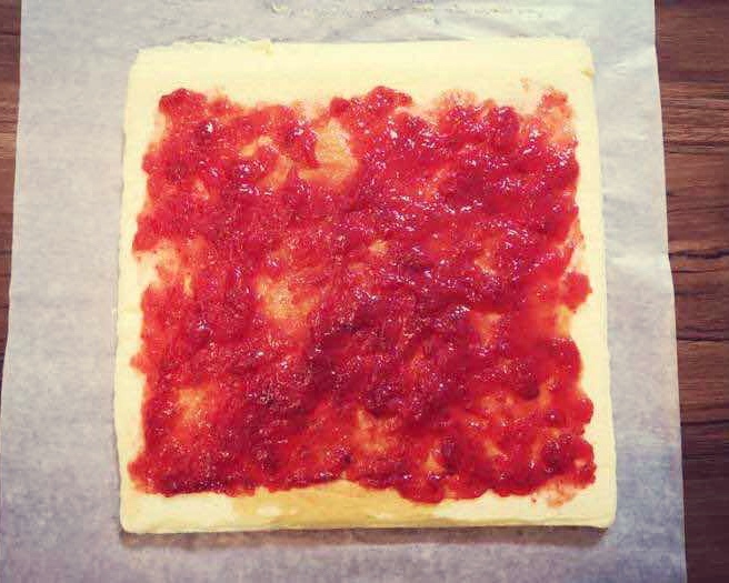 草莓波波蛋糕卷（内含草莓酱做法）的做法 步骤22
