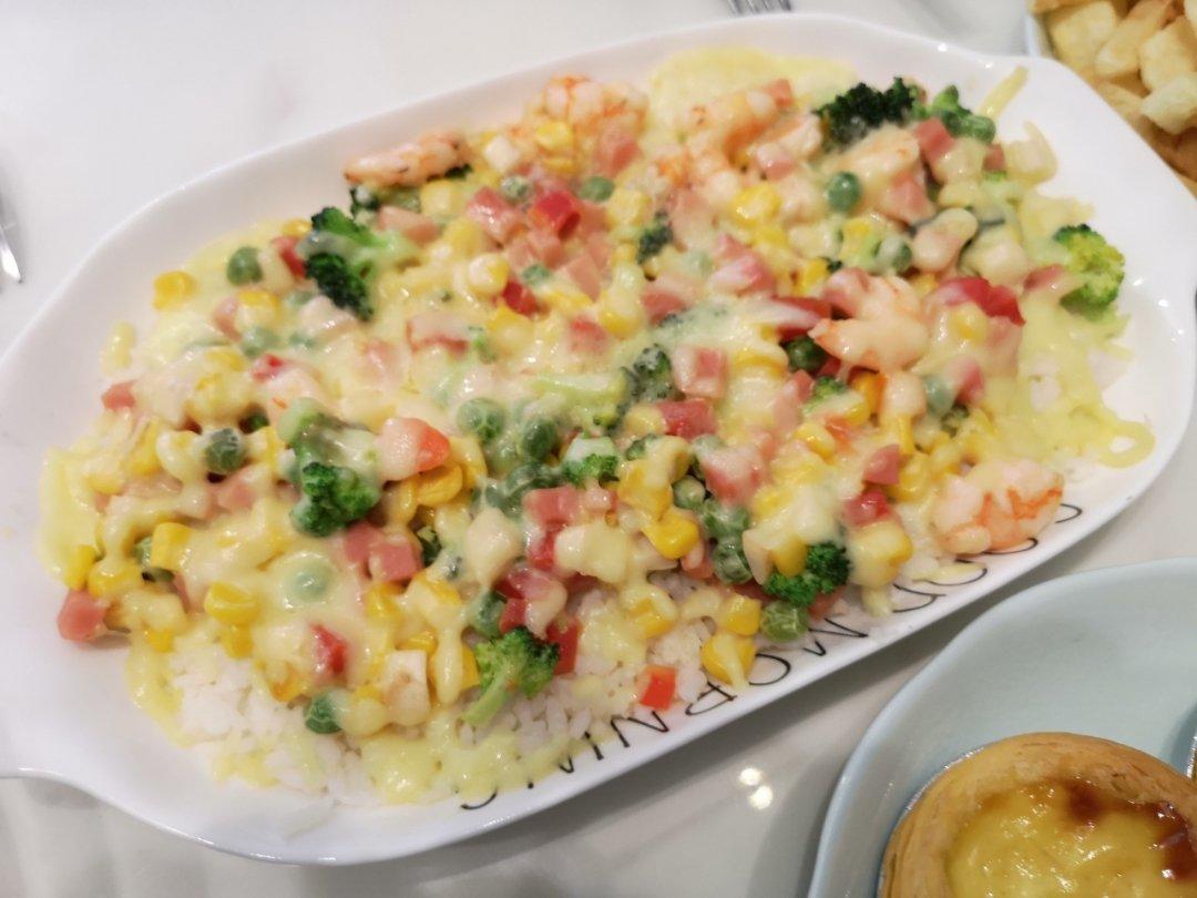海鲜芝士焗饭