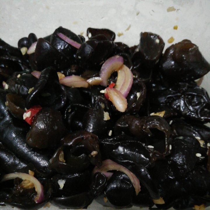 凉拌洋葱木耳–通血管开胃快手凉菜