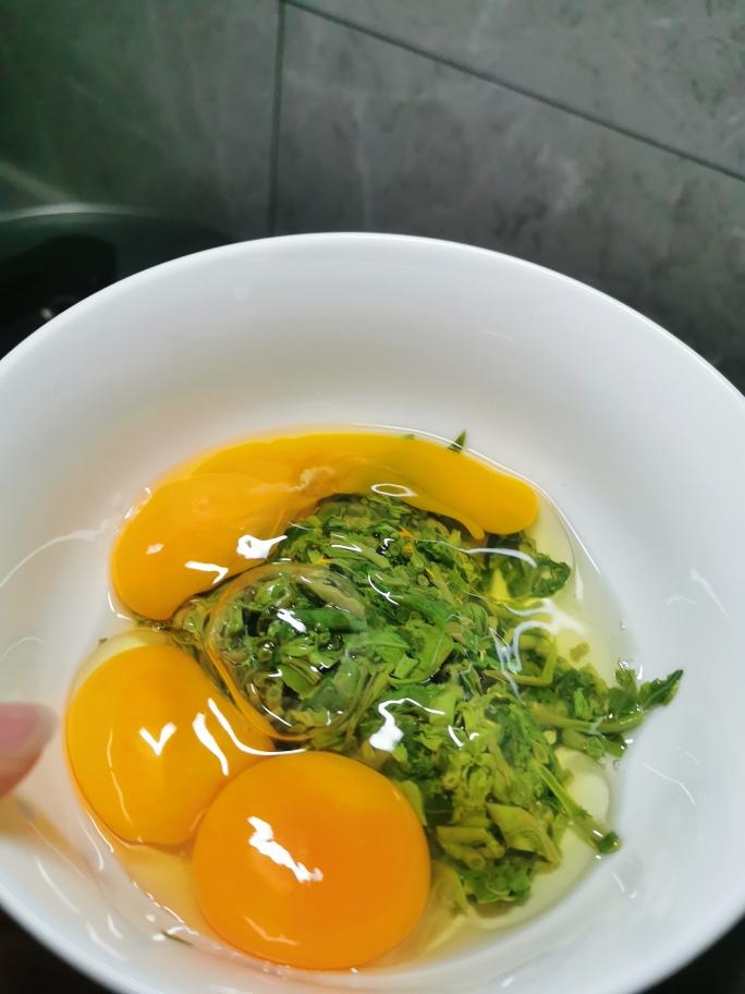 春天 吃香椿煎蛋呀的做法