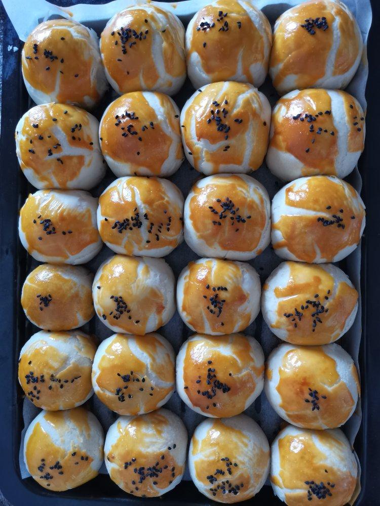 7天还酥掉渣的蛋黄酥（黄油版、猪油版）