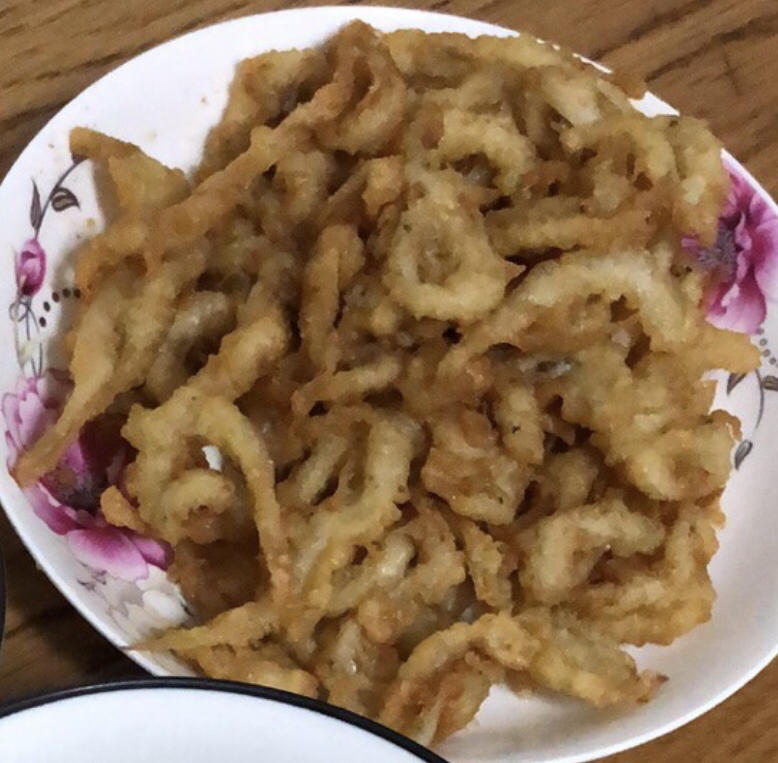 香酥油煎小银鱼