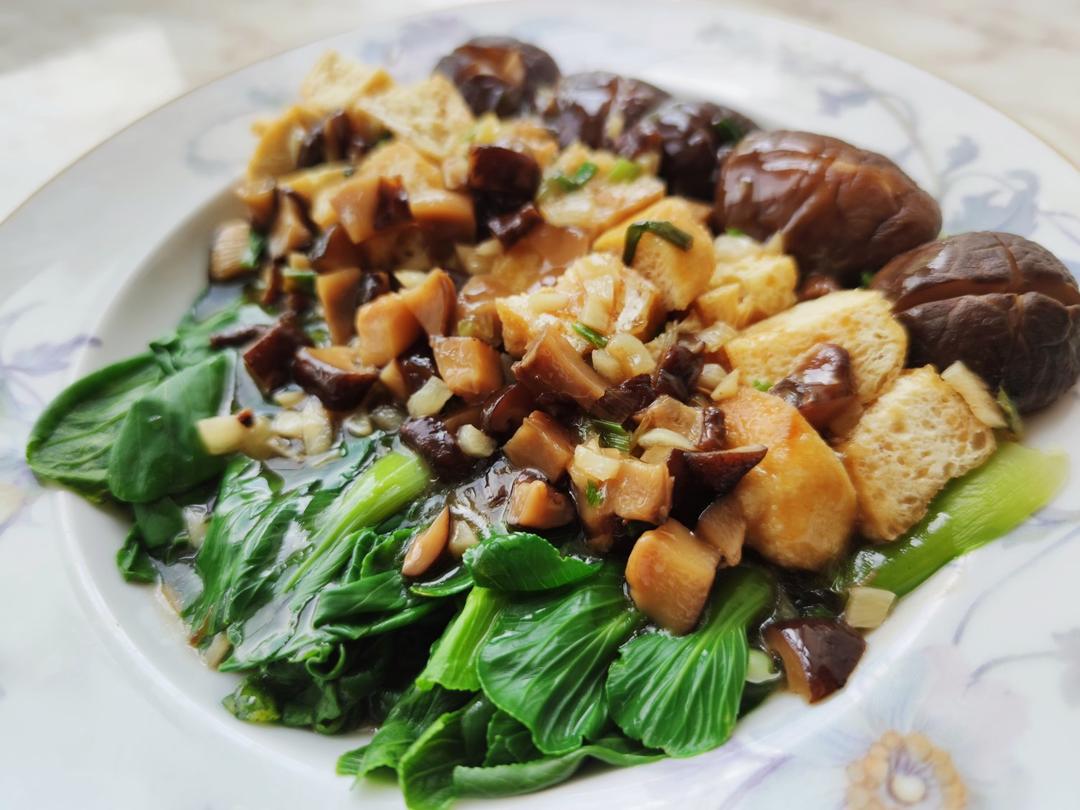 蚝油香菇小油菜