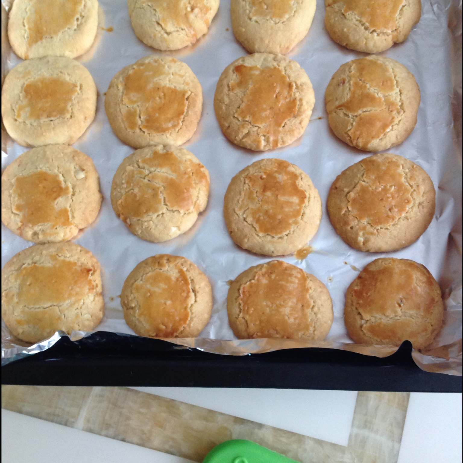 美味花生小小酥