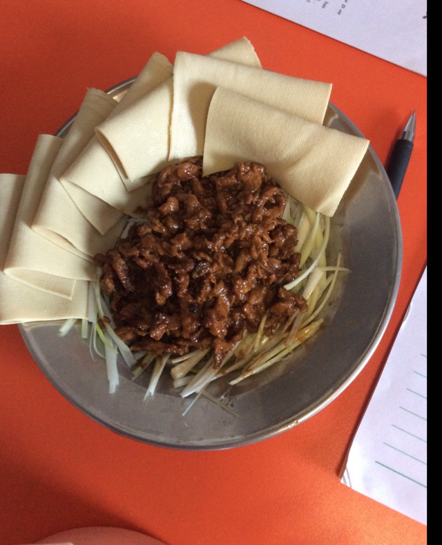 京酱肉丝