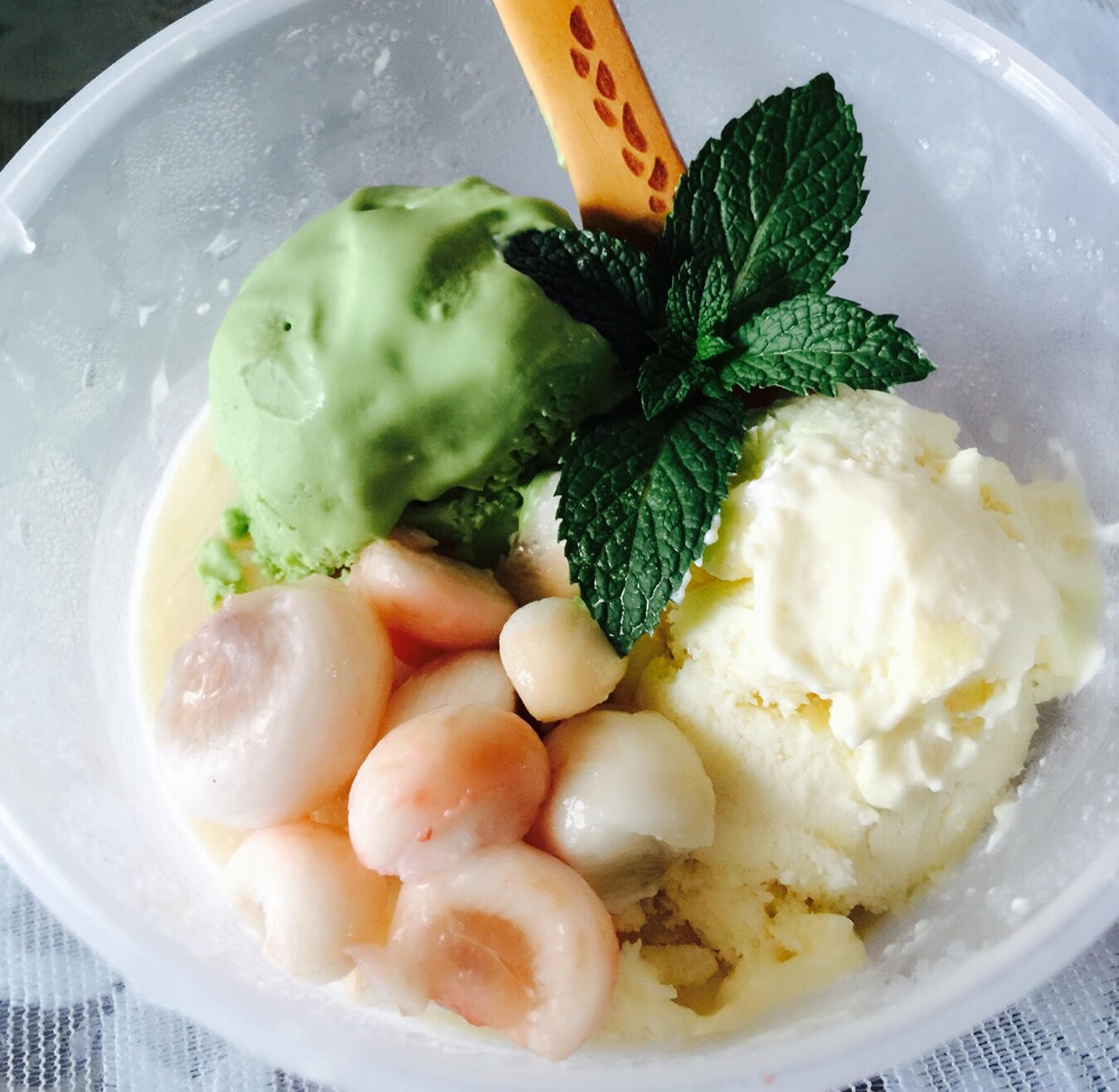 无需搅拌也无冰渣的抹茶冰淇淋